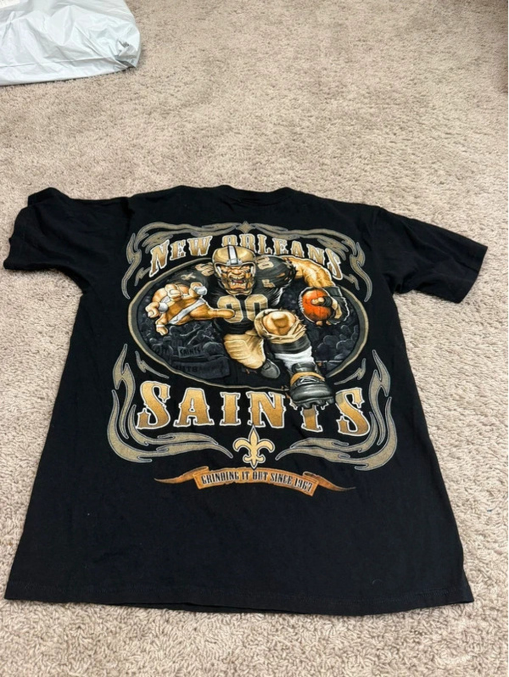 New Orleans Saints NFL Team Apparel Graphic T-Shirt Men’s Medium